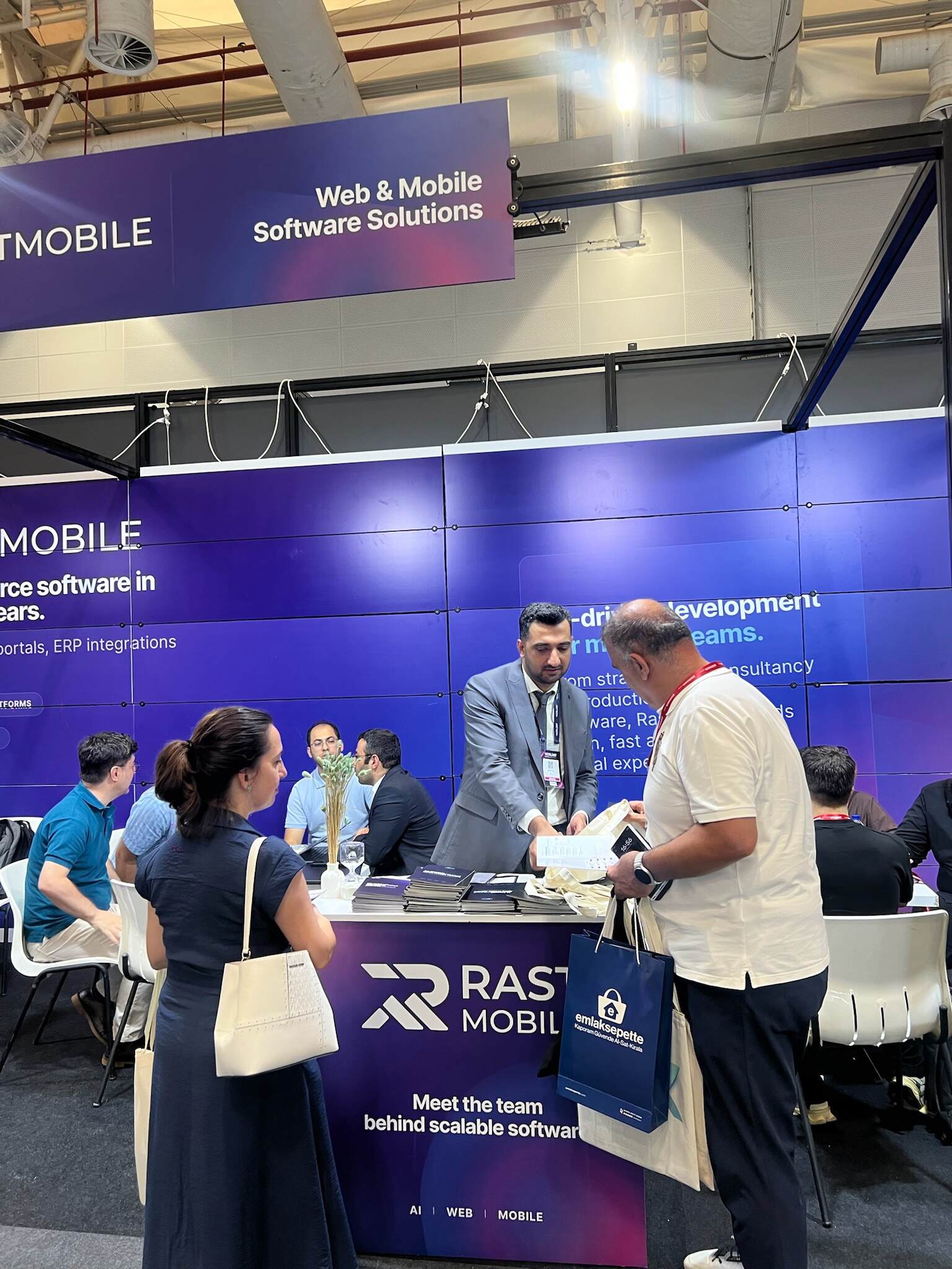 Rast Mobile Team