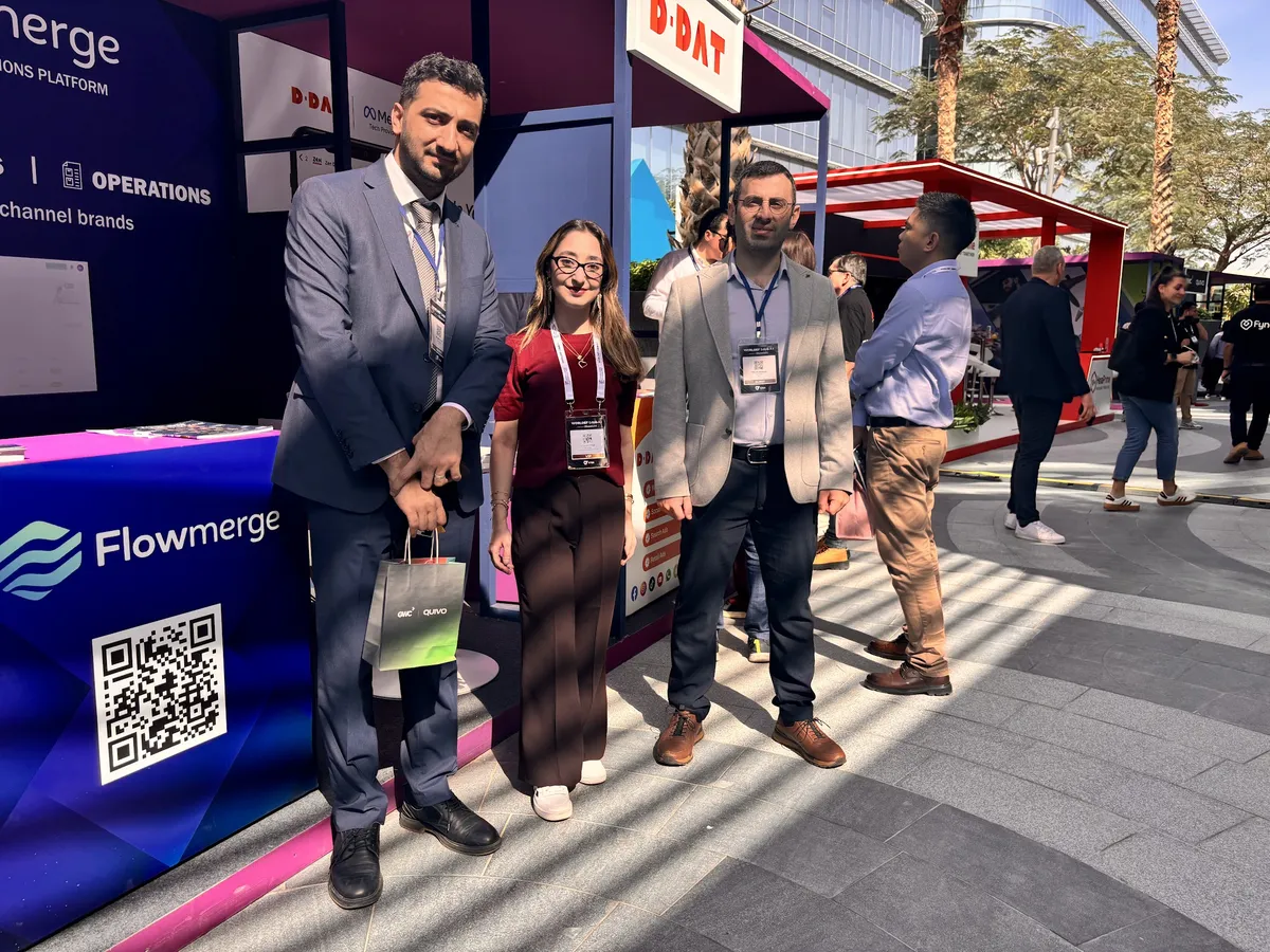 Rast Mobile team working together and attending events